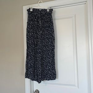 American Eagle Wide Leg Pants- Size: Medium